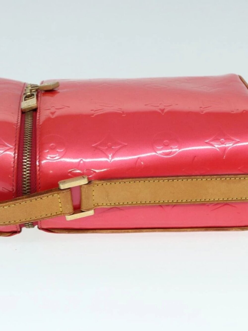 LOUIS VUITTON Monogram Vernis Sullivan Vertical Bag Pink - Picture 7 of 16